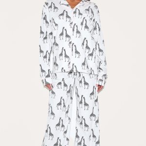 White Giraffe Print Jersey Piping Detail Long Pj Set