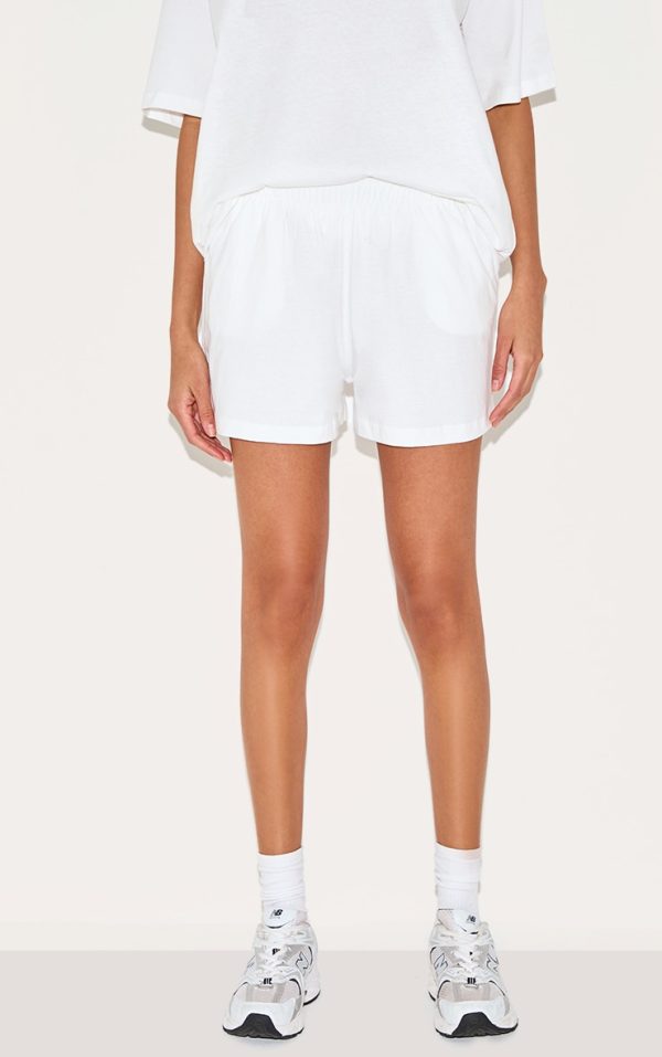 4972c7f2a2e7f5b0f600eee1dcc45839129f270f_CNF3958_2_white_cotton_oversized_boxy_shorts