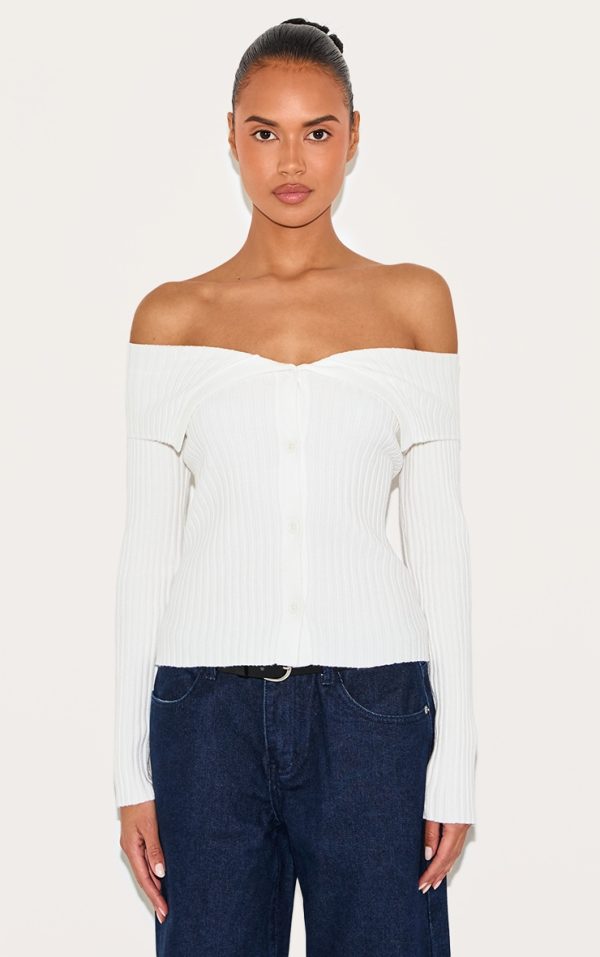 4a633e95f9fc4651e2f11cfe122e0ab98565a425_CNL6063_1_cream_rib_knit_fold_over_button_up_top