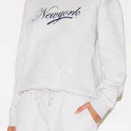 4b08221405358f614c584e39756f95e73a082253_CNL9634_4_ash_grey_new_york_embroidered_boxy_sweat