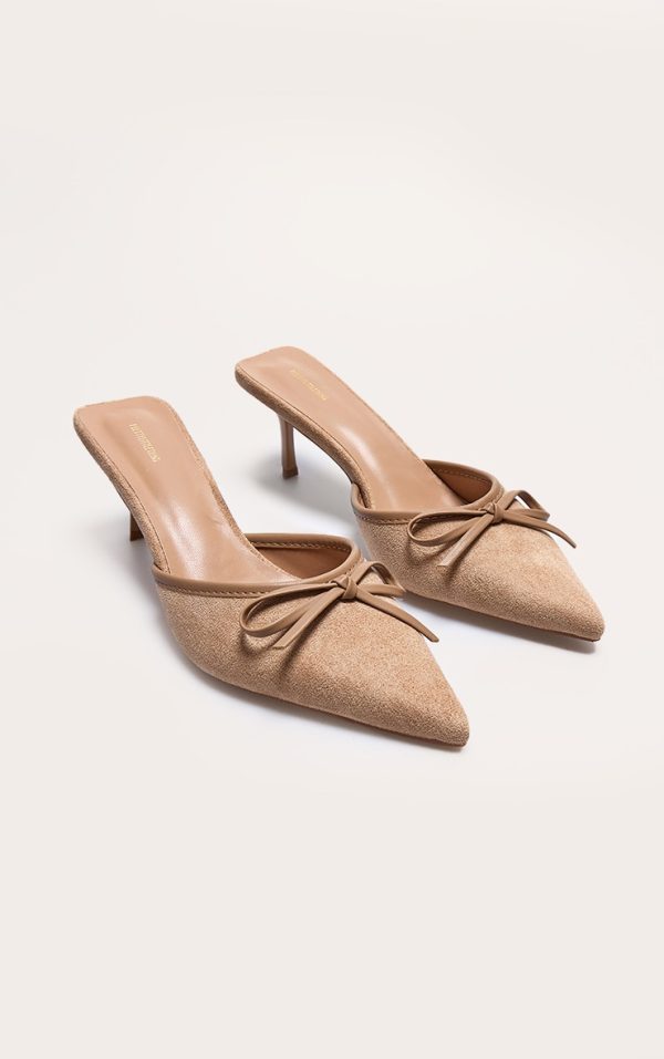 4c1d71c32244d2b38e84a5e1723465a7330b4d5e_CNL0887_2_beige_faux_suede_point_toe_bow_detail_mid_heeled_court_mules