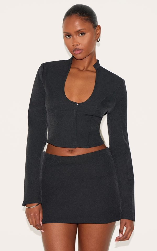 4c34301f7872b2bba1a5a35c3a139354632fe85a_CNL7496_1_black_plunge_scoop_neck_shirt