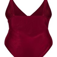 4c3753a8de8ab193255a52f96be39cd60eba95f9_CNM0221_6_plus_berry_basic_low_scoop_swimsuit