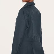 4cae41d612a7cede5bd6260aa67c3d31ada1c48b_CNL7278_2_navy_woven_boxy_jacket