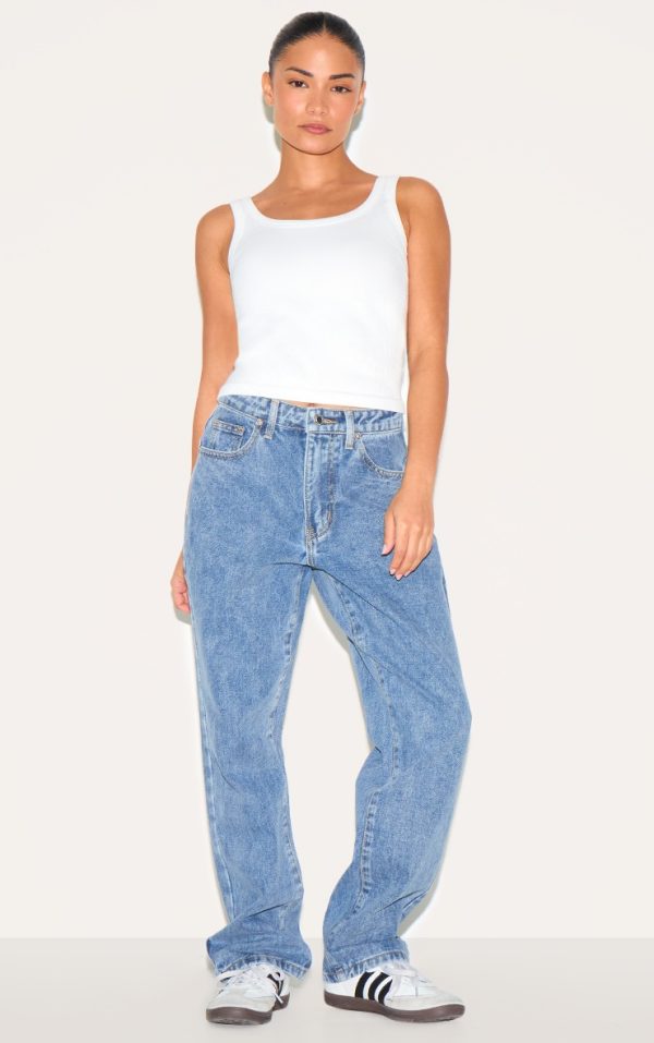 4d34d9f5525f971f106db148d4eb0fddf9a71c77_CNM0075_1_prettylittlething_petite_mid_blue_wash_straight_leg_high_waist_jeans