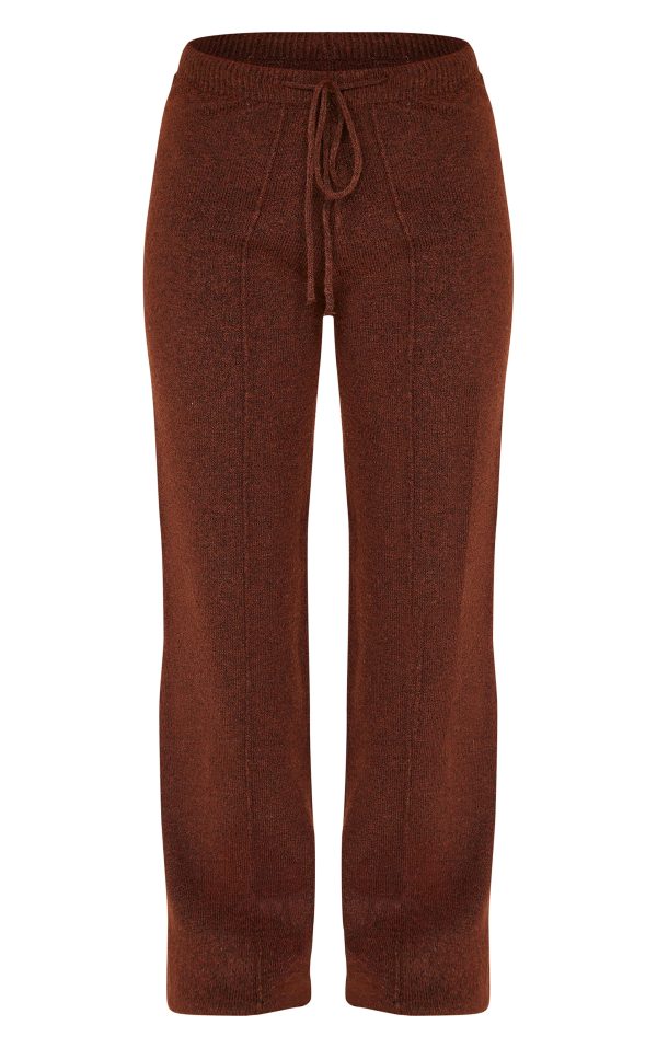 4d47395a08b6f31092a5e53a524ff87499d90e30_CNL4357_5_petite_chocolate_knitted_seam_detail_wide_leg_trousers