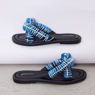 4dad697fa9300896fccbb1303cc365a56d5500bb_CMY2620_4_black_real_leather_round_toe_padded_contrast_strap_pearl_detail_sandals