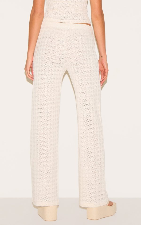 4db8fce61c937294f0bd408e95514e7463c06fc1_CNM7392_3_almond_textured_straight_leg_trousers