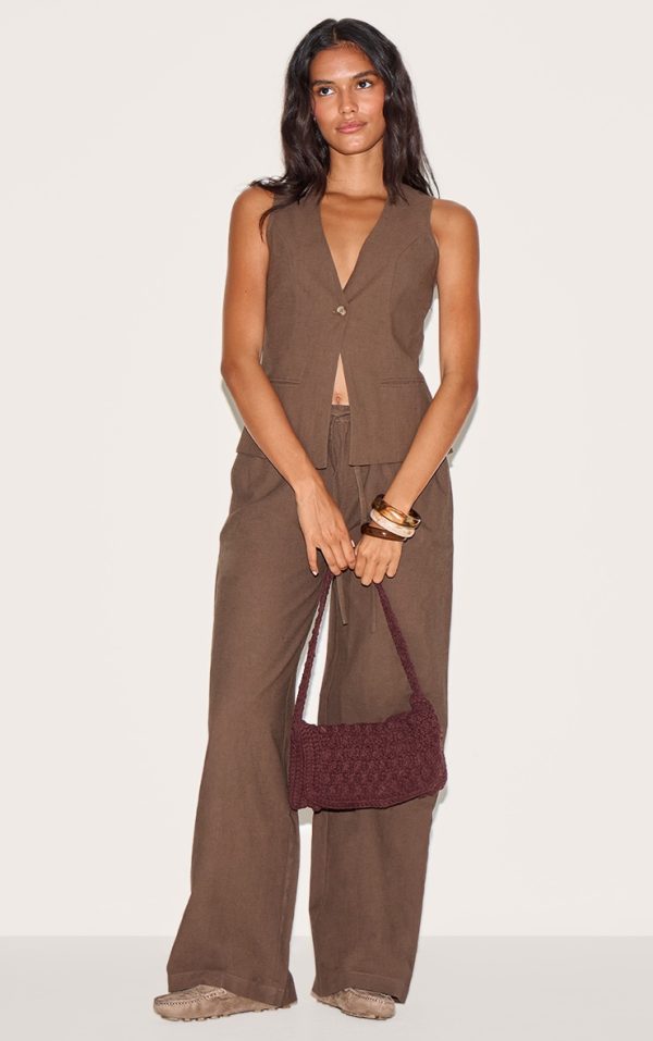 4e344478444515822aab1e4231b5a79016504bfc_CNM3206_3_deep_chocolate_textured_waistcoat