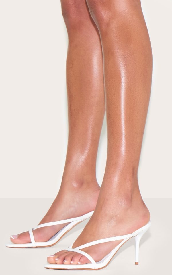 4ee3893da60f4e37ee0ef8fa6bd657dcc3944a16_CNL7153_5_white_pu_round_toe_thong_high_stiletto_heeled_mules