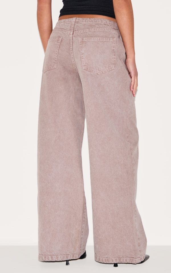 4f59a2e3ad4a5b0aadea48cf0ef3fe16151a45bc_CNL6631_3_mushroom_low_rise_tie_waistband_wide_leg_jeans-1