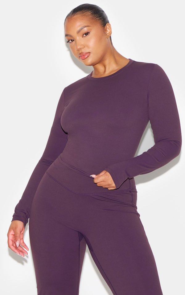 50c7e922ca064a0e778602c11e9adb1d7d48d200_CNL7880_6_dark_plum_sculpt_long_sleeve_crop_gym_top-1