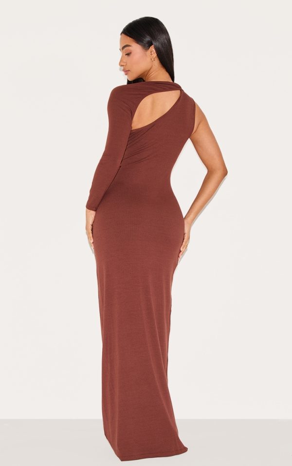 516362020a4bcceee2675f87bf87265a10dfa00f_CNM1861_2_petite_chocolate_ribbed_one_sleeve_maxi_dress