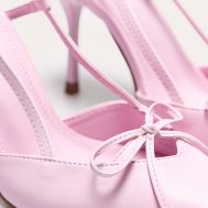 52d05d0e122c40439800424129a77a8471b9aa40_CNM0258_4_baby_pink_pu_point_toe_bow_detail_mid_heeled_courts