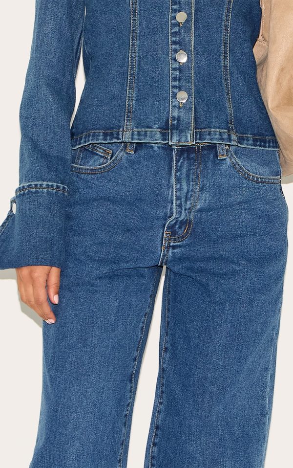 543c1ad4383f7e30694c4429d144f1c092ecb3b0_CNL7768_4_petite_mid_blue_wash_straight_leg_mid_rise_jean