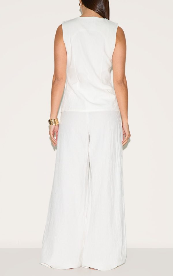 54f87b1b1743d40dcc008a5fe135b7245ad1782e_CNM4200_3_white_wide_leg_pleated_trousers