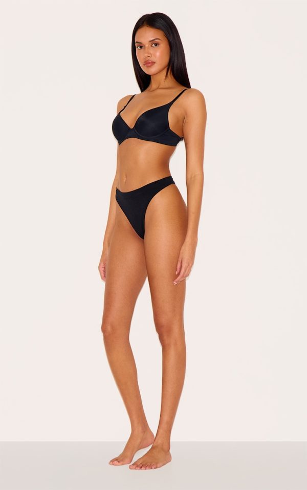 55695fcf5f303e7b6fe1663de11506fea4716442_CNL6122_3_black_scoop_cupped_underwired_bra