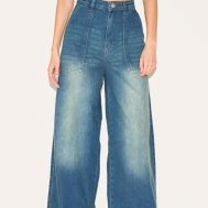 557ba17480d011159cc68d2fa7b948ad42cbfb82_CNL2359_2_vintage_wash_mid_rise_wide_leg_style_jeans