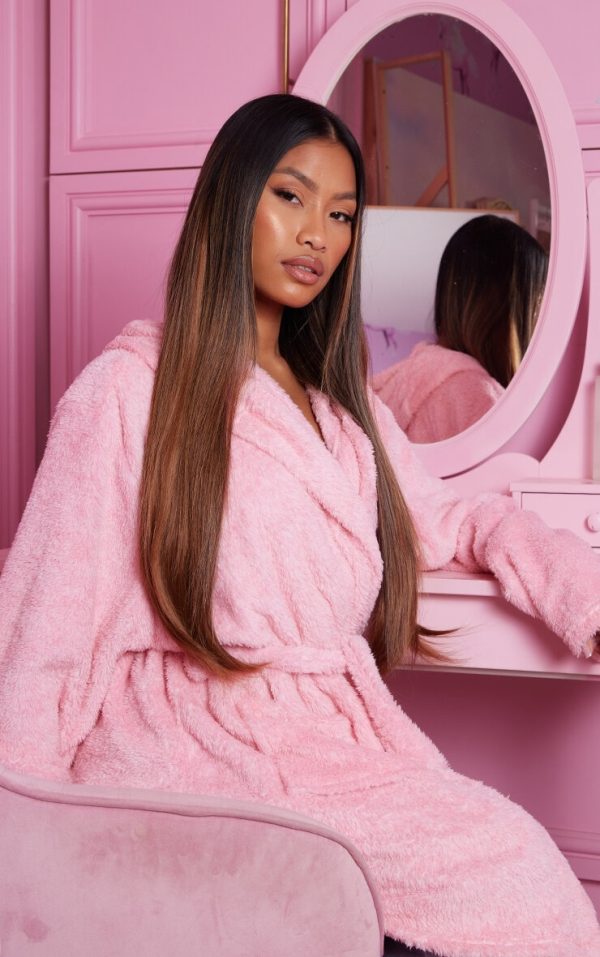 55887bee7141c5654112ac0e2355ecfe067eec4b_CNC6136_2_lullabellz_thick_24_1_piece_straight_clip_in_hair_extensions_golden_brown