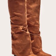 559a883636598b906097801ec5b117a5ba6e19f9_CNL6665_2_tan_faux_suede_point_toe_fold_over_block_heel_knee_high_boots-1
