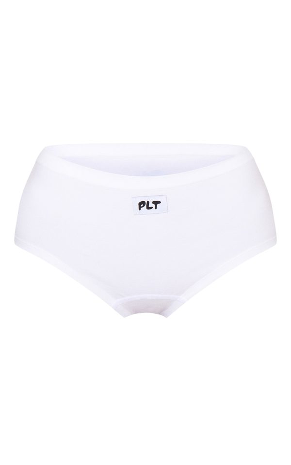 55b1eab8bf1ba7938569696b594e2e74643d9a77_CNK6348_5_prettylittlething_white_woven_badge_seamless_brief