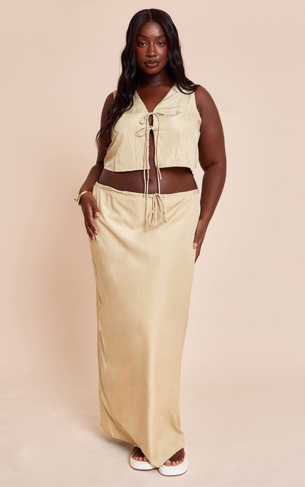 55f41942b80c77904ff9192db7c8a918a16fc949_CNM3349_1_plus_clay_textured_tie_waist_detail_maxi_skirt