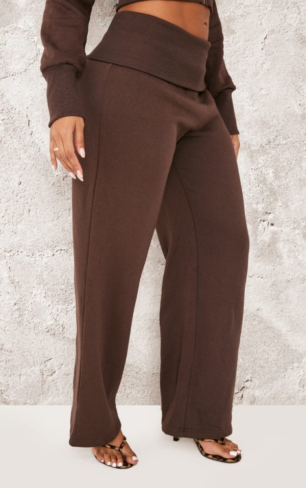 564514ed33c959250f593f7cd68853e6886c7916_CNK5748_2_shape_chocolate_foldover_waist_flare_joggers