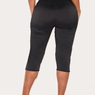 56dffa10f20e67fa6ea15fb7b8a0ea894cb858e9_CNM2077_3_shape_black_stretch_woven_pintuck_capri_pants
