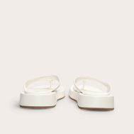 571c14cb0d0699f38a4ddef6263e9ac973cc9397_CNL6571_3_white_pu_round_toe_thong_flatform_sandals