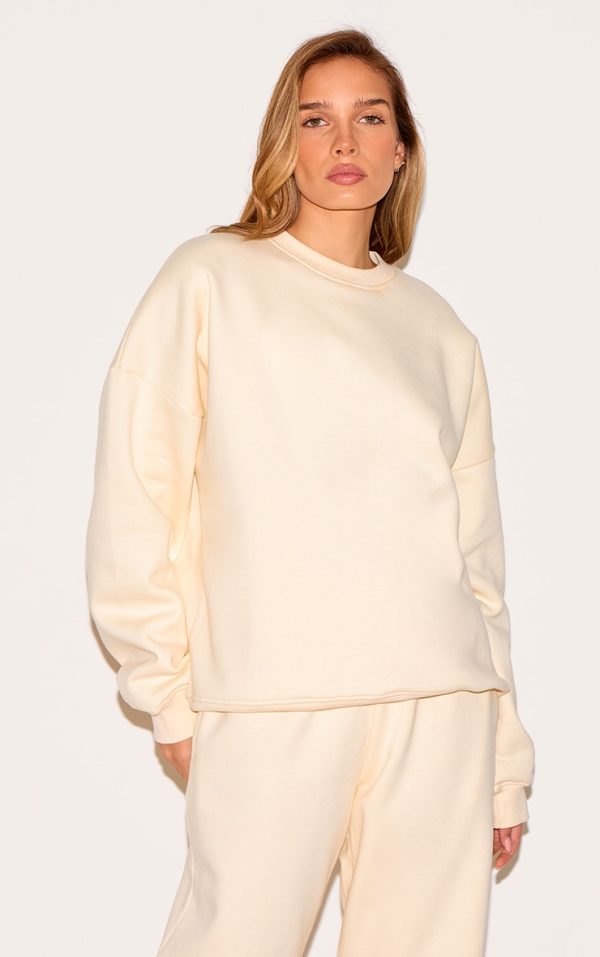 5897db41c7c8d6c2287db4ad4d3ae536f98c679e_CNM8141_3_cream_oversized_sweat_tracksuit_set