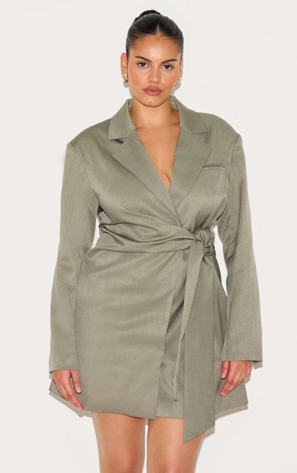 59851e3e0dc767adfc14f67464d8f040739d1794_CNL9955_1_plus_grey_woven_bazer_side_tie_mini_dress