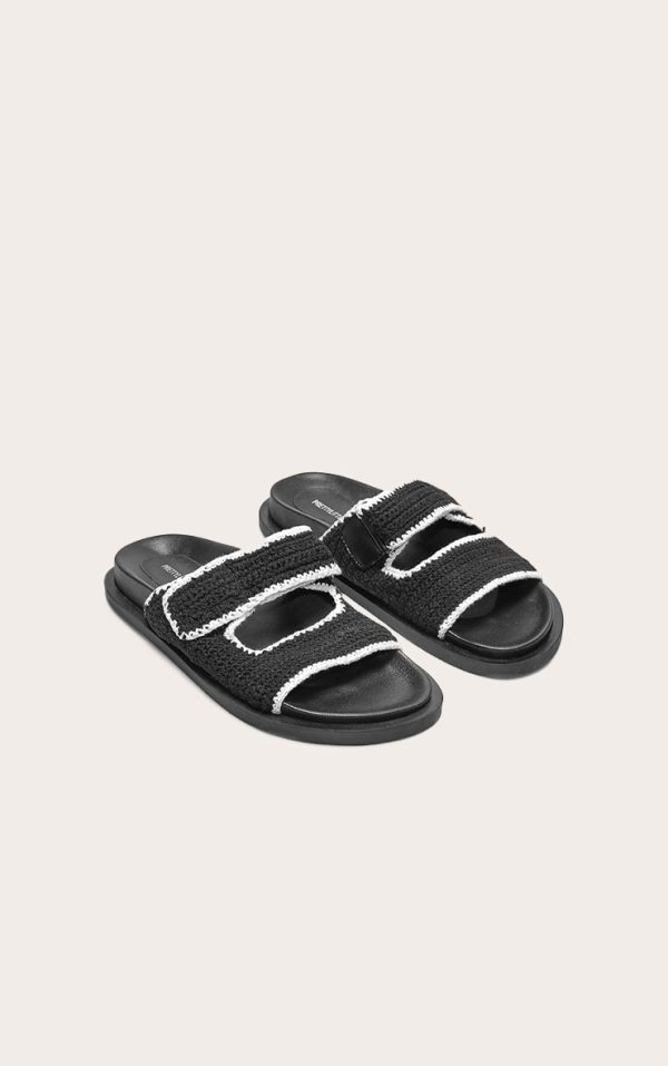 5baadc103dbcd3f9096ef25f46b65e32b298e122_CNJ9668_2_black_contrast_round_toe_crochet_velcro_strap_flat_footbed_sandals