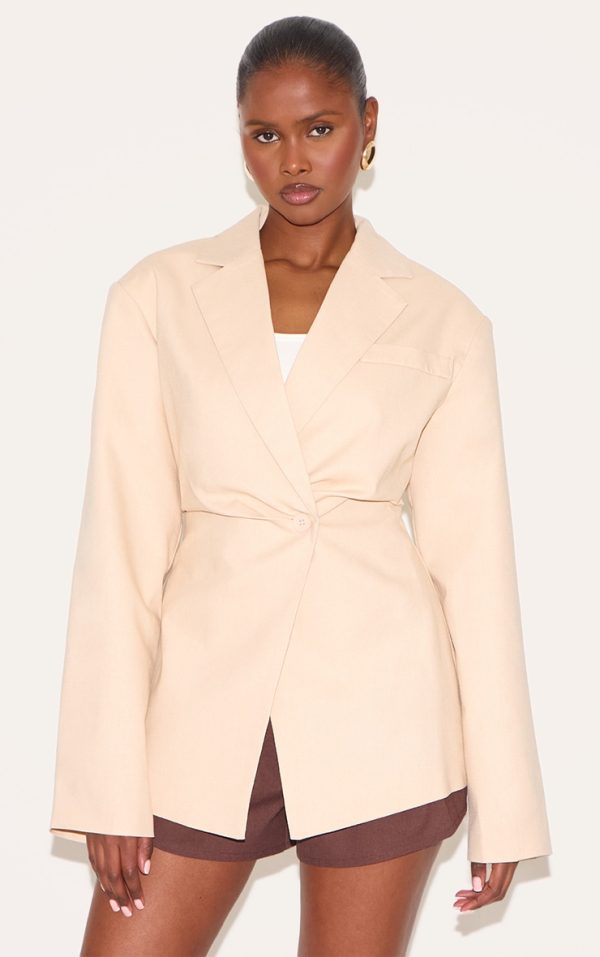 5bcf37cd15854e16aa8fcbbd7262d141cabf8b6b_CNM1461_1_beige_linen_tailored_cinched_waist_blazer