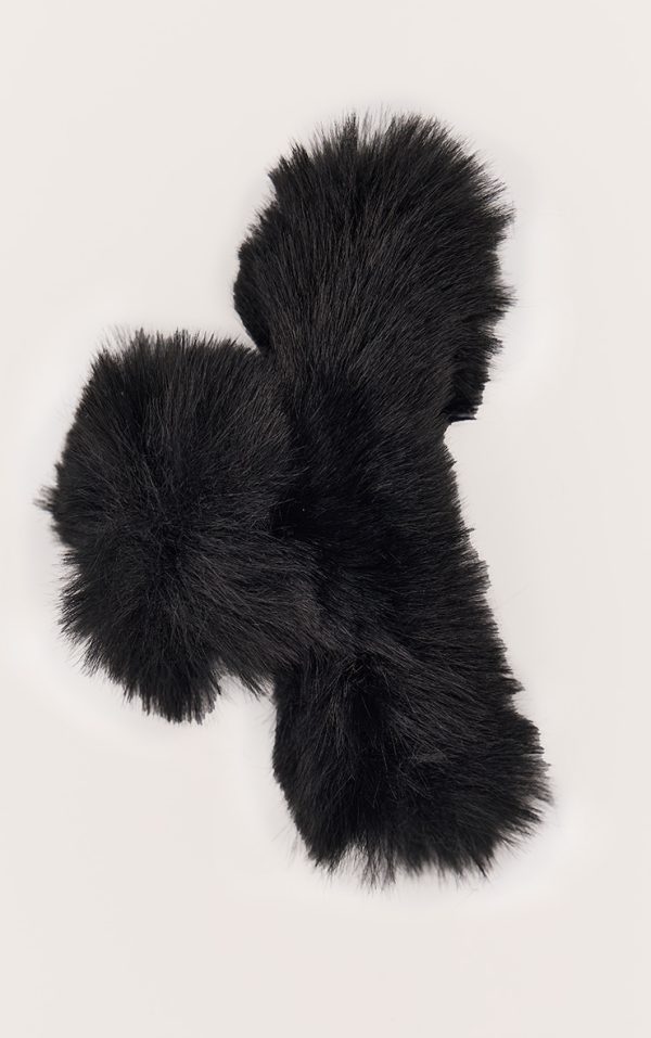 5c9b9653344e9f863228f03e137584fe997d3146_CNK7596_3_black_faux_fur_hair_claw