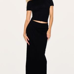 Black Basic Knit Maxi Skirt