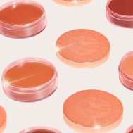 5da00c22e6ade0a05f2a9db8de979a7cd49fa8db_CNG8404_4_peaches_and_cream_sunkissed_cream_bronzer