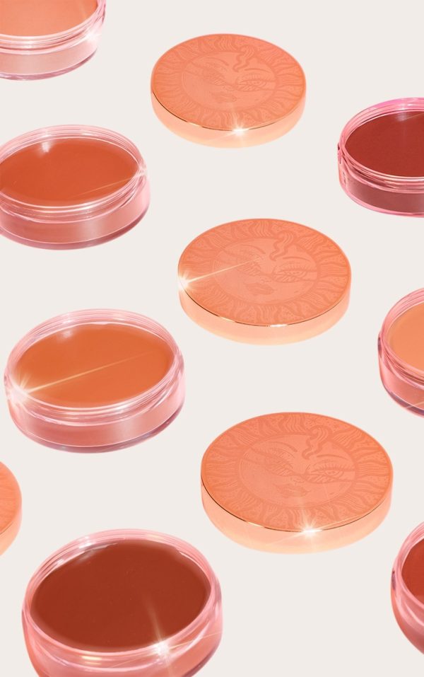 5da00c22e6ade0a05f2a9db8de979a7cd49fa8db_CNG8404_4_peaches_and_cream_sunkissed_cream_bronzer