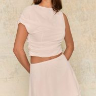 5e070ffc4110b0b1fc2204f324be1ec86c0cc7a2_CNM7027_1_cream_chiffon_asymmetric_top