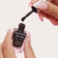 5ee00b9e1de218510a661e36e3b9ae106a0e92f0_CMC6220_2_barry_m_cosmetics_gelly_hi_shine_nail_paint_black_forest