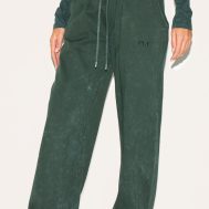 5fa89db8083022cb383eb7614f4ec0b7bde9c010_CNK5070_2_prettylittlething_forest_green_washed_low_rise_oversized_wide_leg_joggers