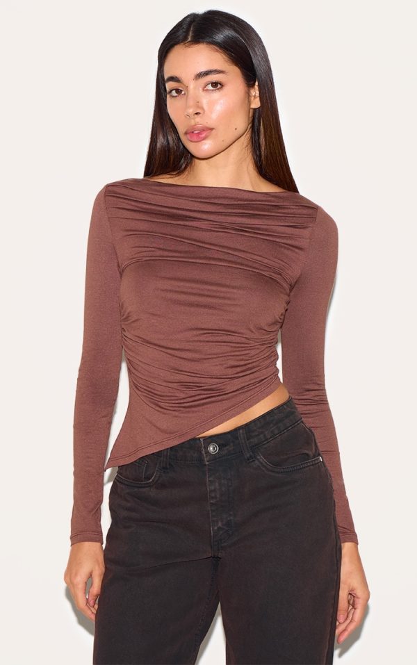 60908bca74f2c97f6b5d2362696f87322ced6503_CNM3777_1_mocha_ruched_detail_asymmetric_hem_long_sleeve_top-1