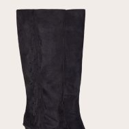 60ccb2856aa1a8814604cfa745a25ab15bddd81e_CNL7201_2_black_faux_suede_point_toe_fringed_high_block_heel_knee_boots