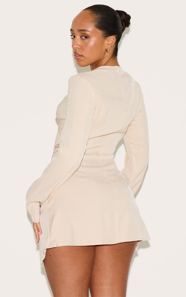 60ebb8acf6c06e494404a45a4906bc2782dd77fb_CNM1370_2_shape_pebble_woven_tailored_square_neck_ruched_side_flippy_mini_dress