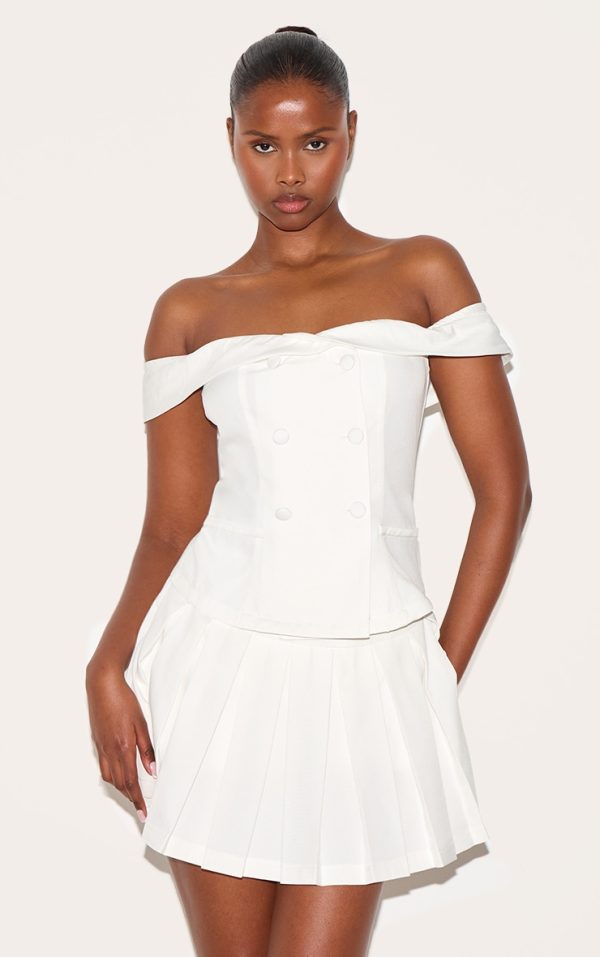 60f936325a0e09e64e1e1eb12ca33e3c77e13f01_CNL9257_1_white_tailored_button_detail_bardot_pleated_skort_playsuit