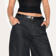 61024cb7acbc21d7dbe0ae3e685c56c663394762_CNL5998_4_raw_indigo_seam_detail_low_rise_baggy_jeans