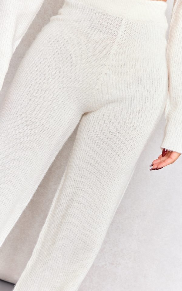 612502d4582e6a061775b5006399546ee45c5bd5_cne6175_4_petite_cream_marl_knit_wide_leg_trousers