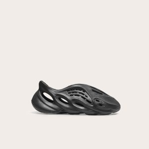 Black Cut Out Slip On Sliders