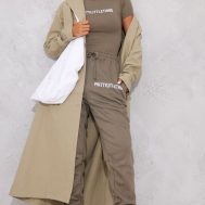 62086f84a93fa56716529073abe13a410d95904a_CNF2380_3_prettylittlething_logo_sage_khaki_short_sleeve_bodysuit