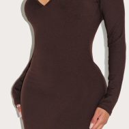 62496c4d7c9d1c6c68bc4195dc8403eef897d2e0_CNL8206_4_shape_chocolate_sculpt_sweetheart_neck_maxi_dress