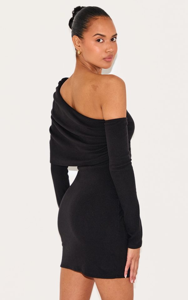 63389cfdb58d003654426a6ed737046cf80a494f_CNM3154_2_black_rib_asymmetric_bardot_long_sleeve_bodycon_dress